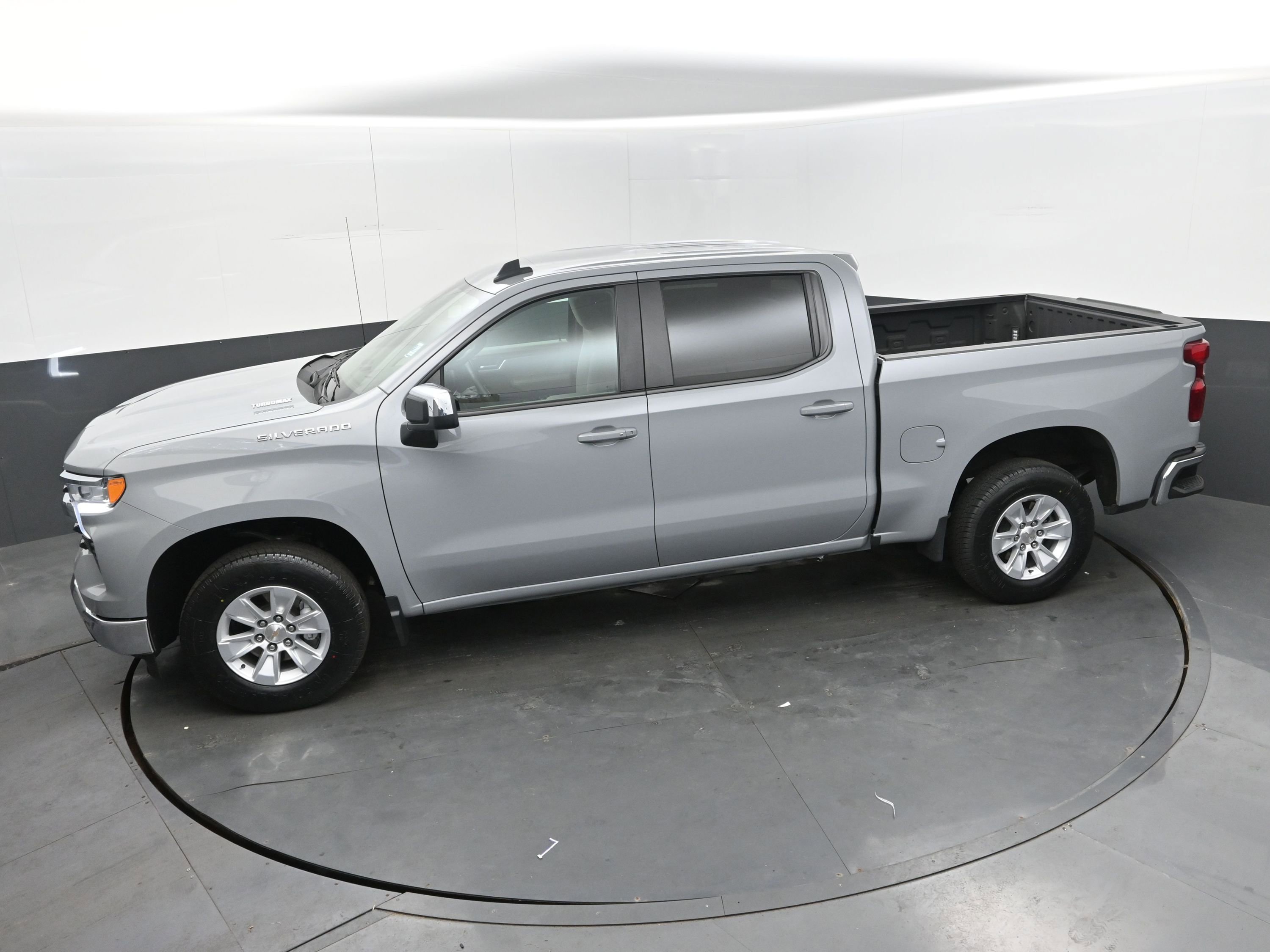 Used 2024 Chevrolet Silverado 1500 LT w/ Protection Package image 33