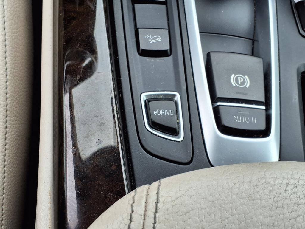 Used 2016 BMW X5 xDrive40e AWD/4WD image 26