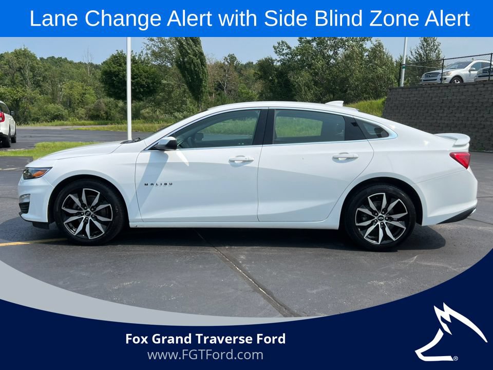 Used 2024 Chevrolet Malibu RS FWD image 36