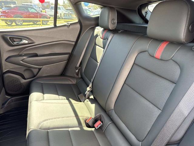New 2026 Chevrolet Trax RS w/ Sunroof Package image 9