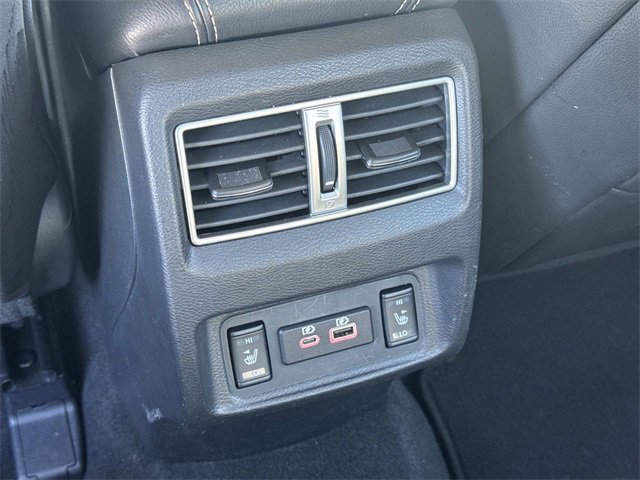 Used 2023 Nissan Maxima SL image 15