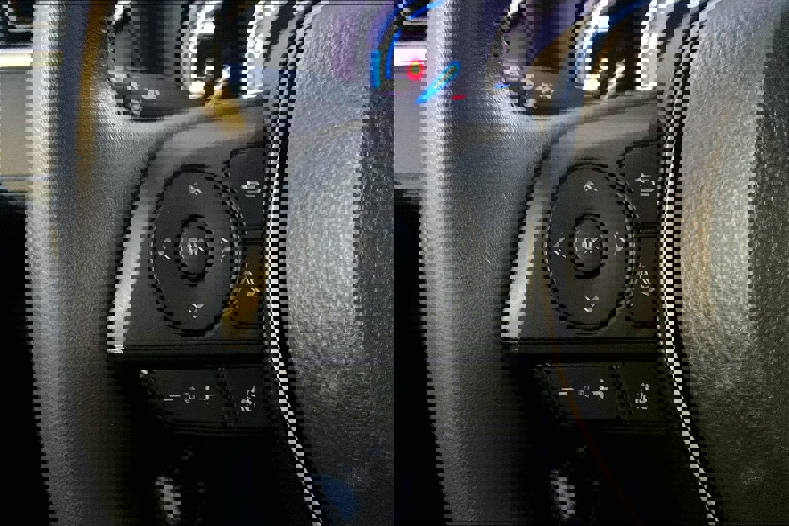 Used 2024 Toyota RAV4 XSE image 17