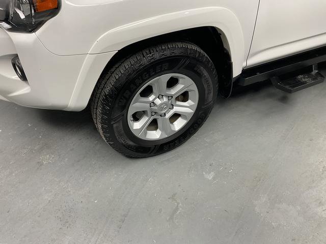 Used 2017 Toyota 4Runner SR5 image 7