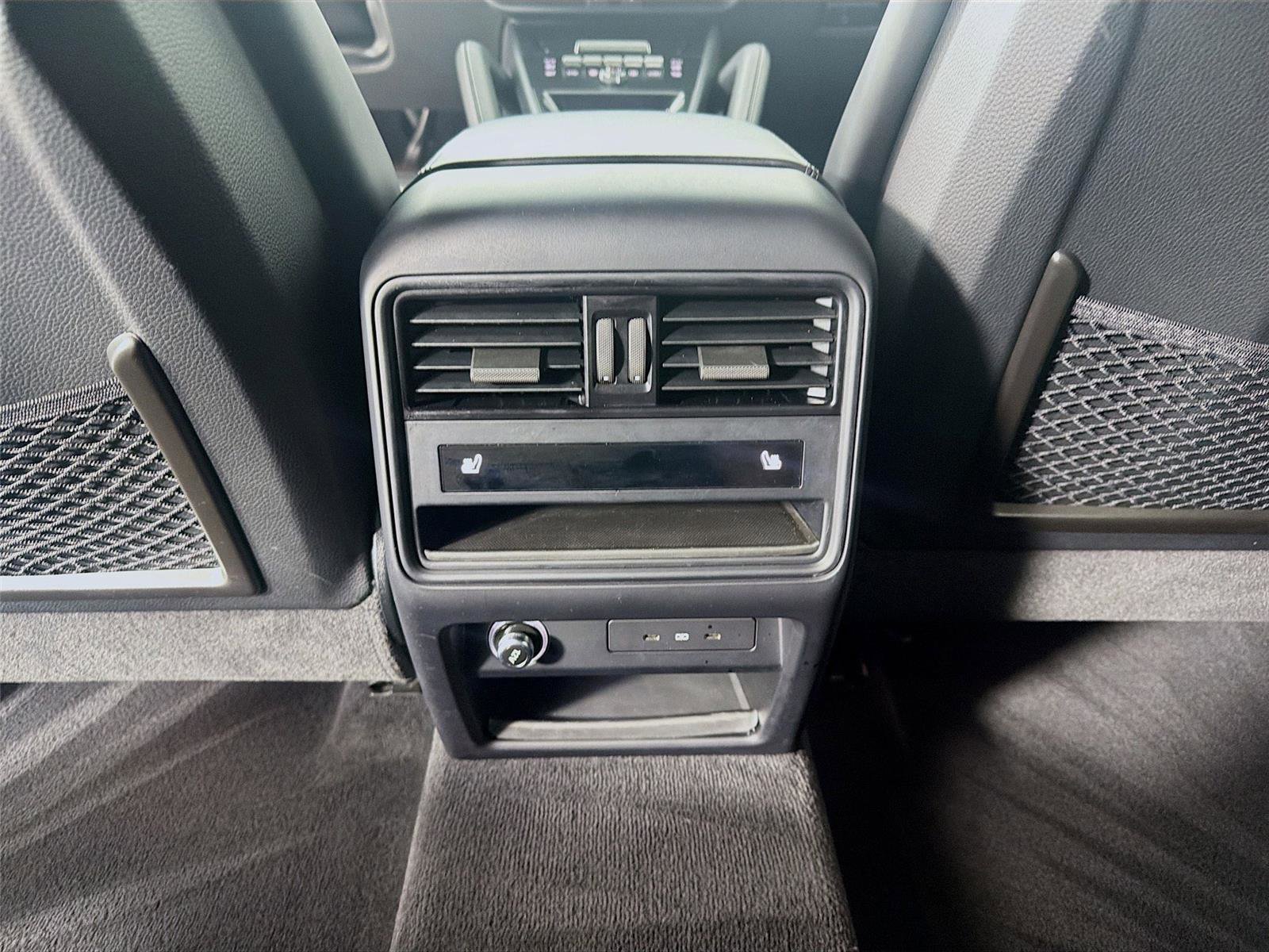 Certified 2024 Porsche Cayenne Turbo GT AWD/4WD image 23