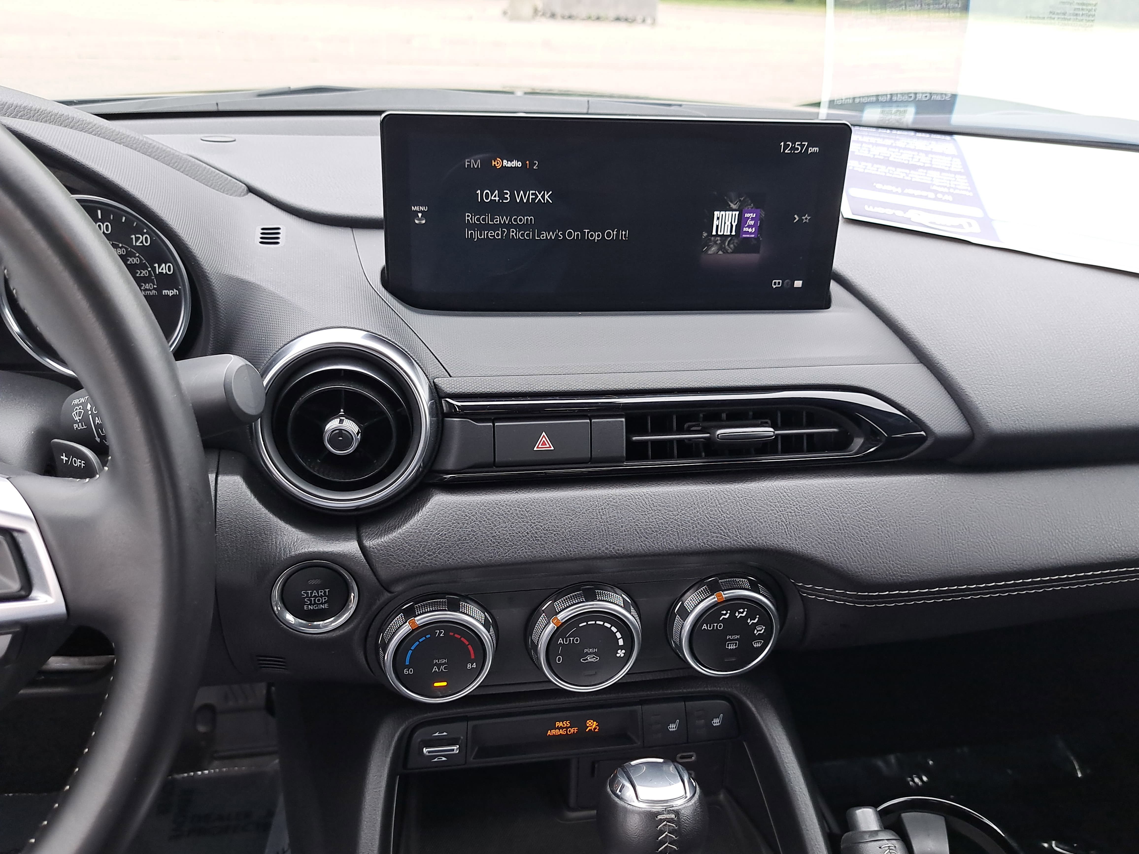 Used 2025 MAZDA MX-5 Miata RF Grand Touring RWD image 17