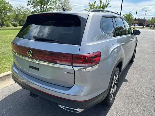 Used 2025 Volkswagen Atlas SE AWD/4WD image 22