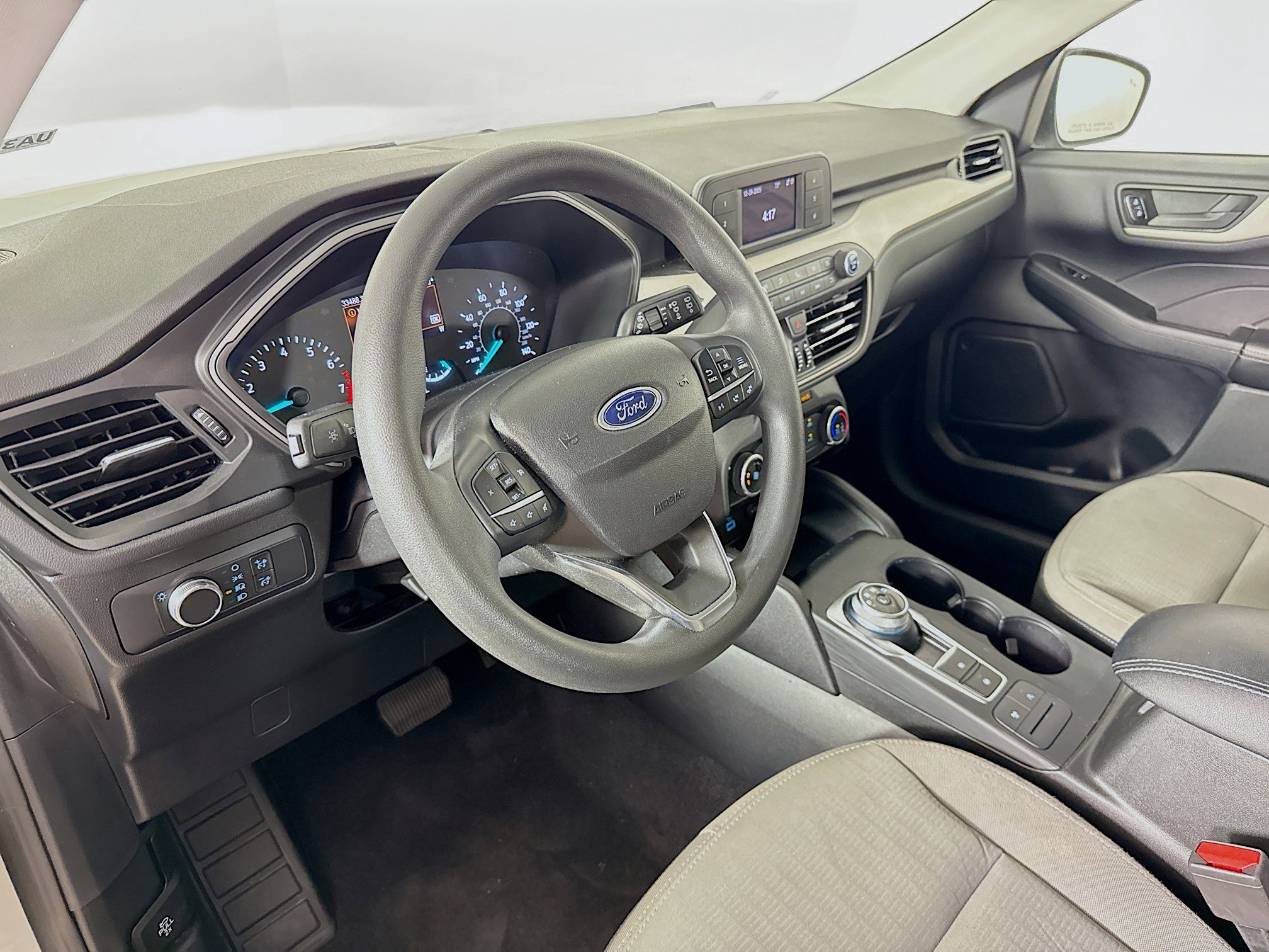 Used 2022 Ford Escape S image 8