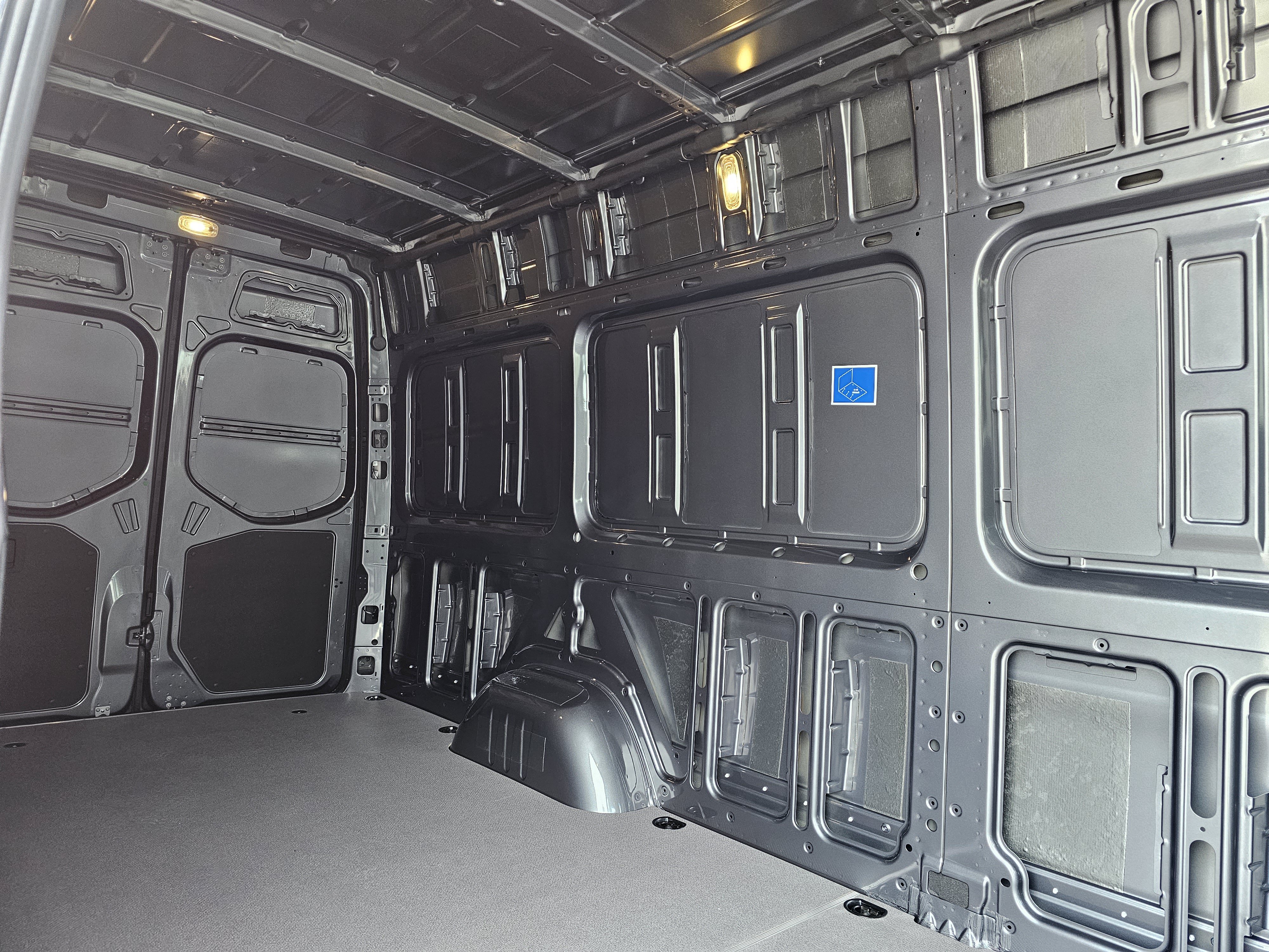New 2025 Mercedes-Benz Sprinter 2500 image 25