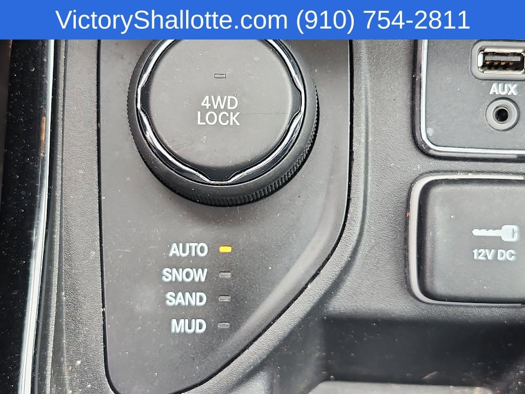Used 2018 Jeep Compass Limited w/ Navigation Group AWD/4WD image 8
