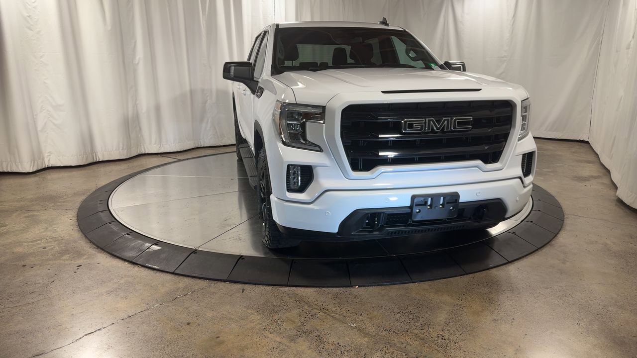 Used 2020 GMC Sierra 1500 Elevation w/ Elevation Value Package image 3