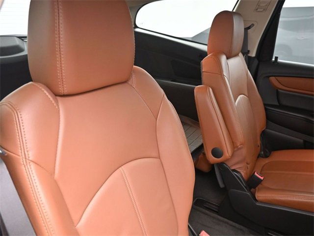 Used 2017 Chevrolet Traverse LT image 36