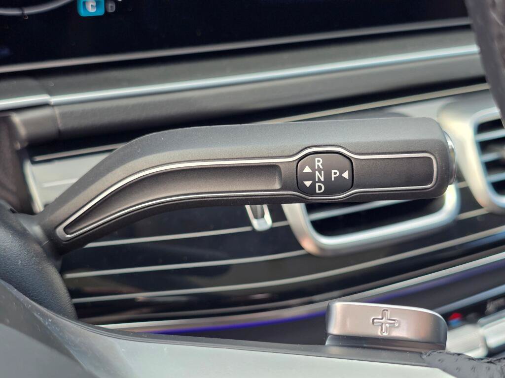 New 2026 Mercedes-Benz GLS 450 4MATIC image 17
