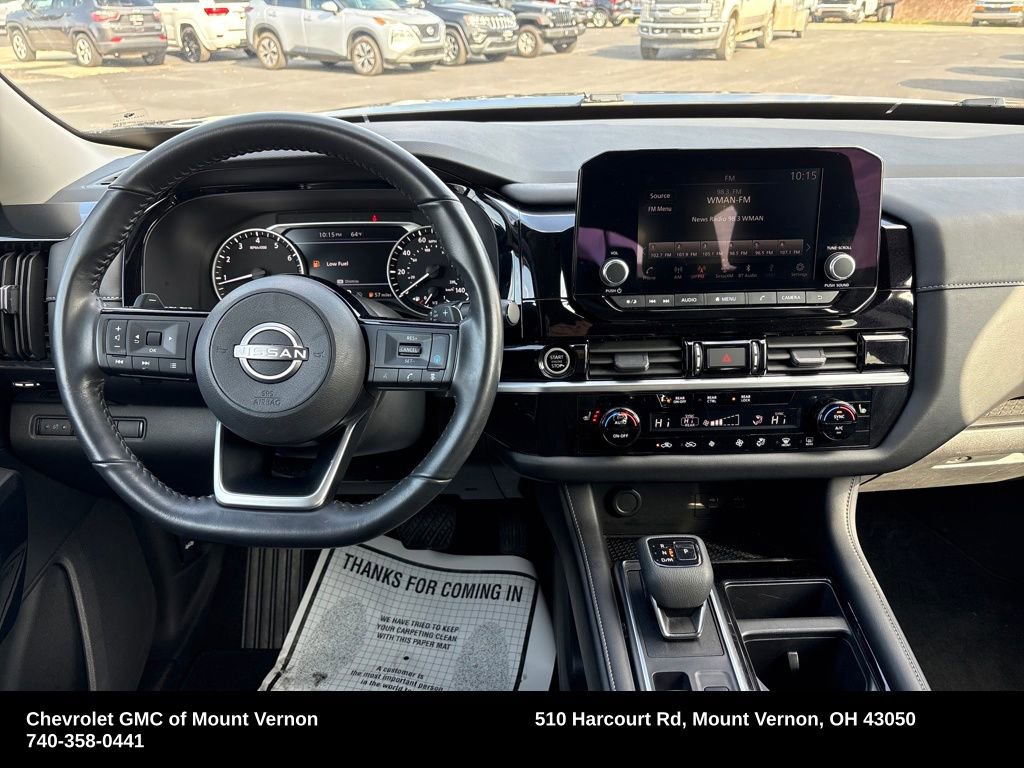 Used 2023 Nissan Pathfinder SV image 29