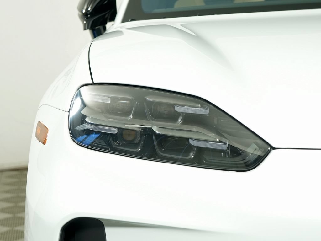 New 2026 Porsche Cayenne Electric AWD/4WD image 11