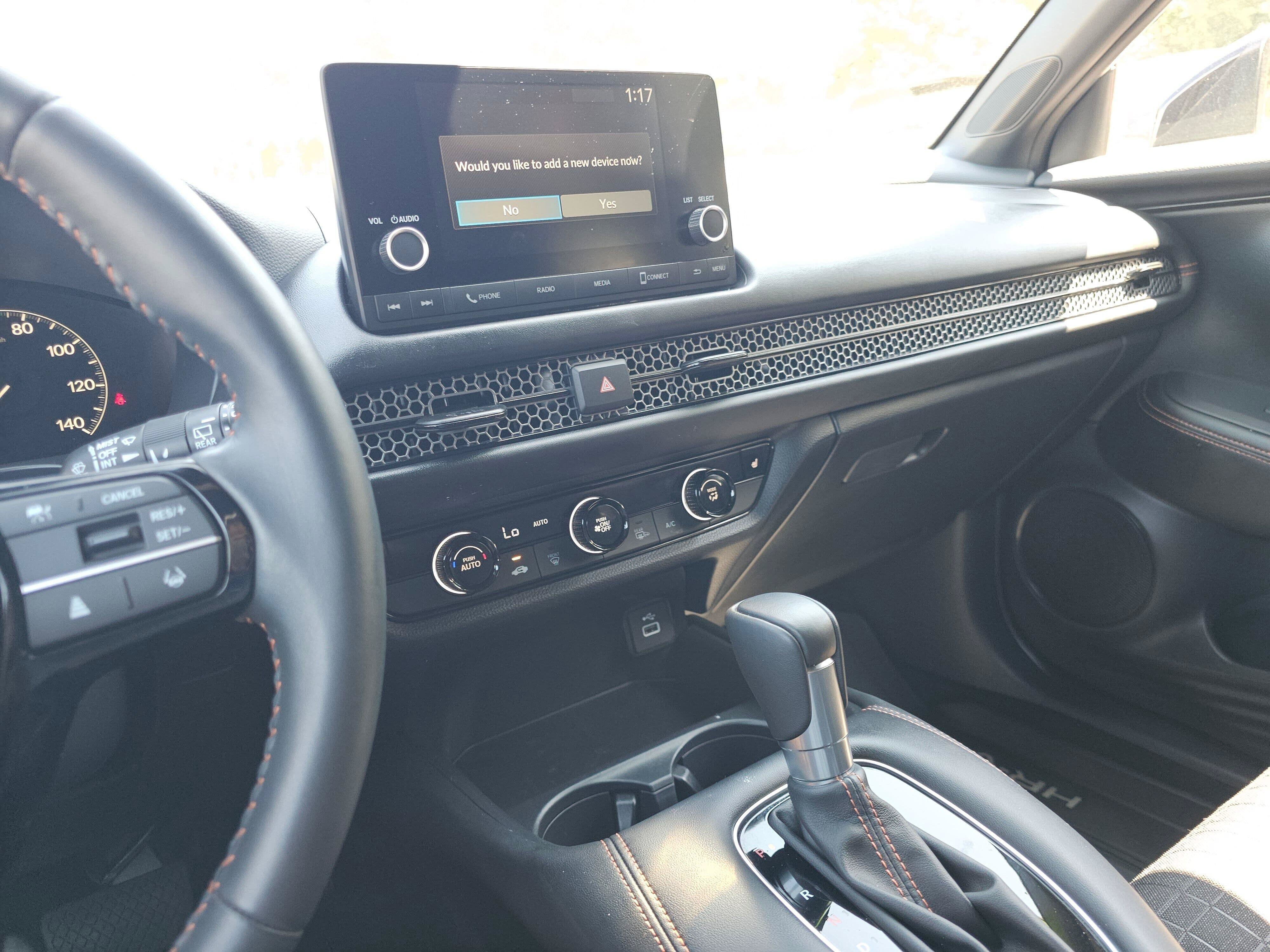 Used 2024 Honda HR-V Sport image 29