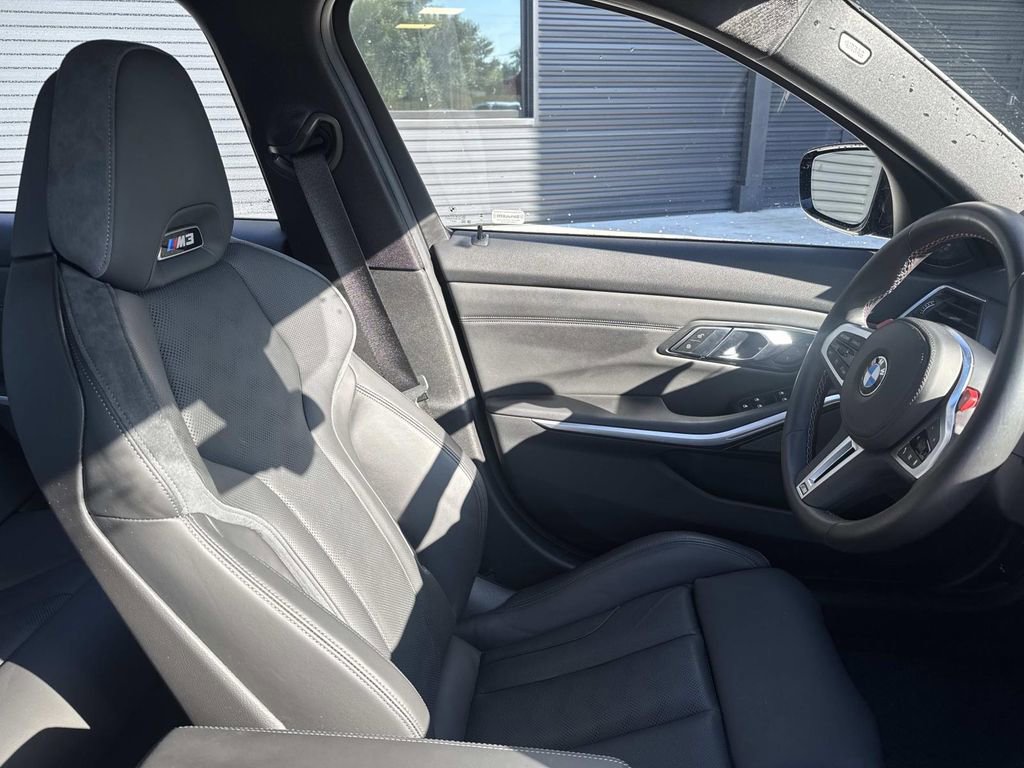 Used 2023 BMW M3 image 11