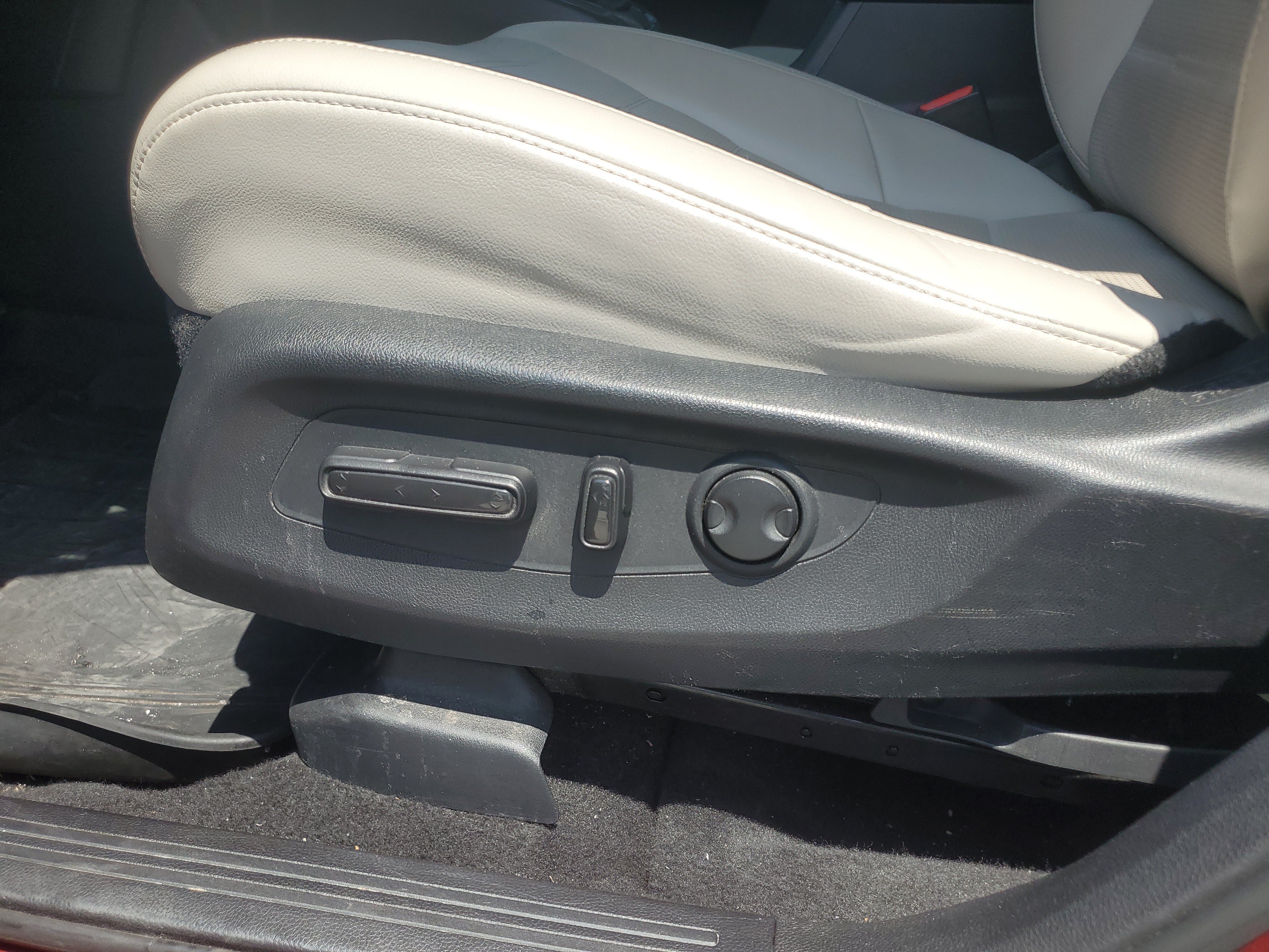 Used 2023 Honda CR-V EX-L image 22