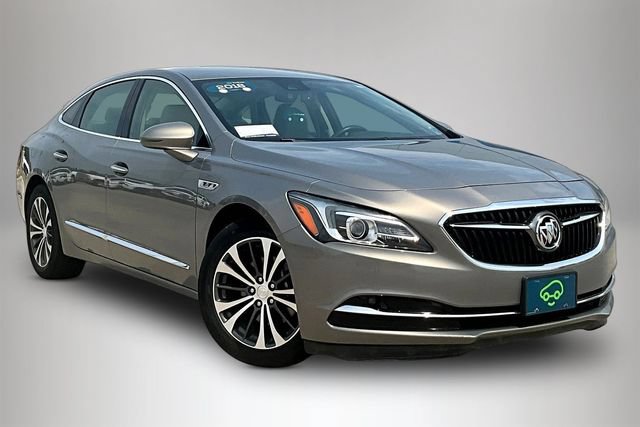Used 2018 Buick LaCrosse Premium FWD image 1