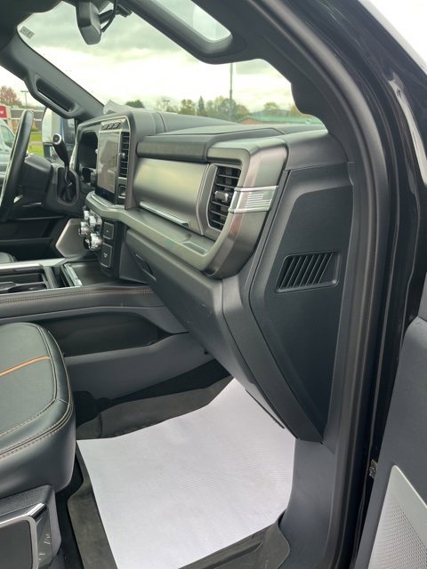 Used 2024 Ford F250 Platinum image 24