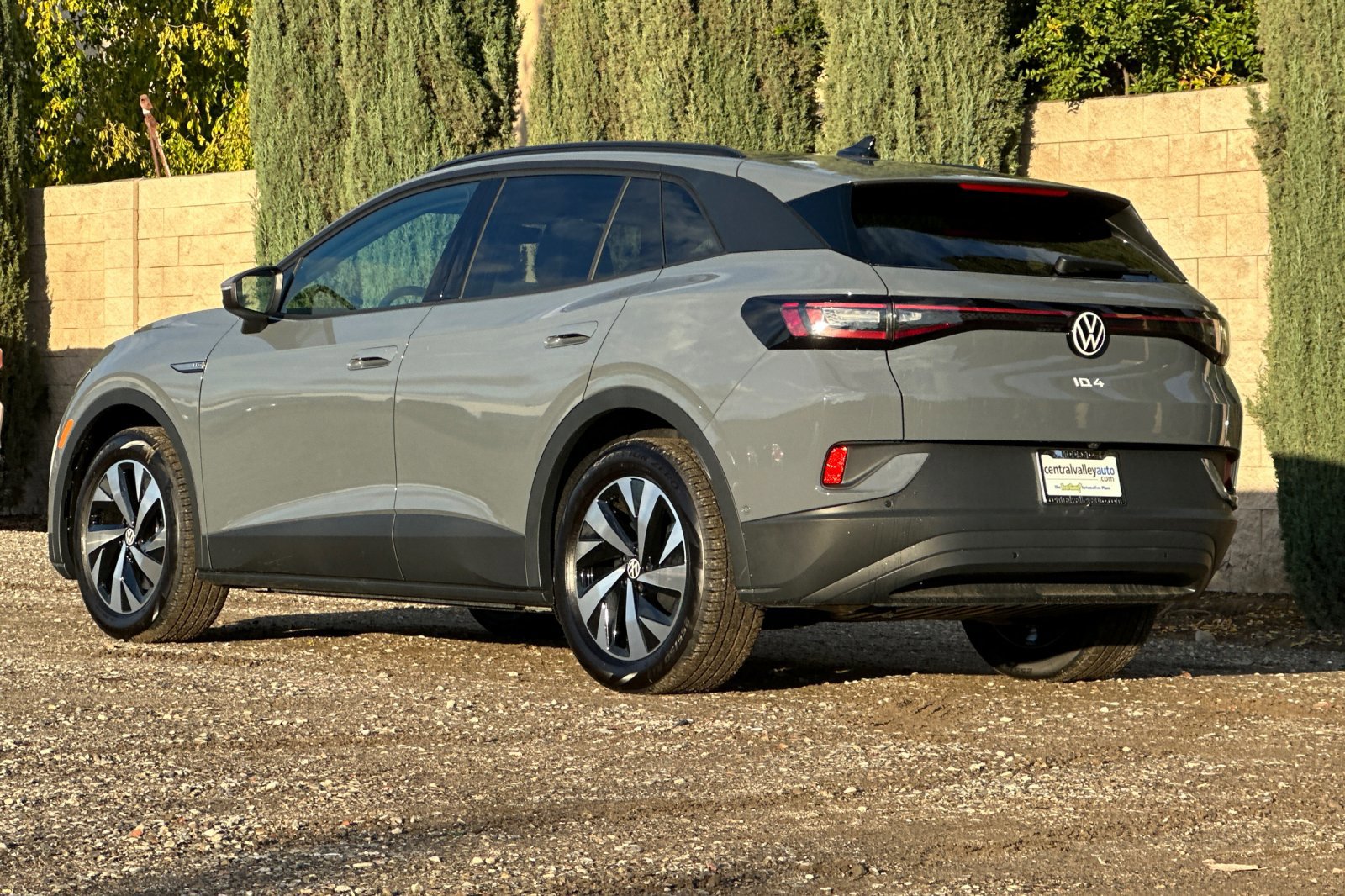 New 2025 Volkswagen ID.4 Pro image 6