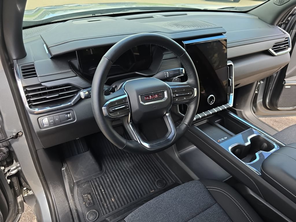 New 2026 GMC Acadia Elevation w/ LPO, Floor Liner Package FWD image 17