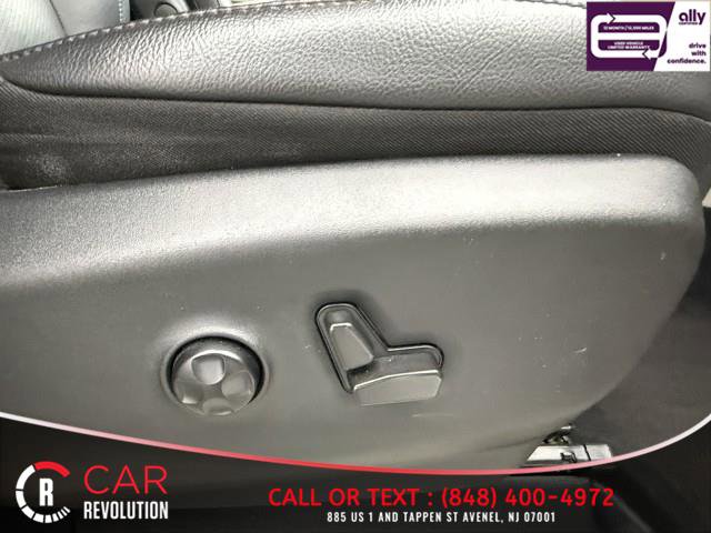 Used 2021 Chrysler Pacifica Touring-L image 68