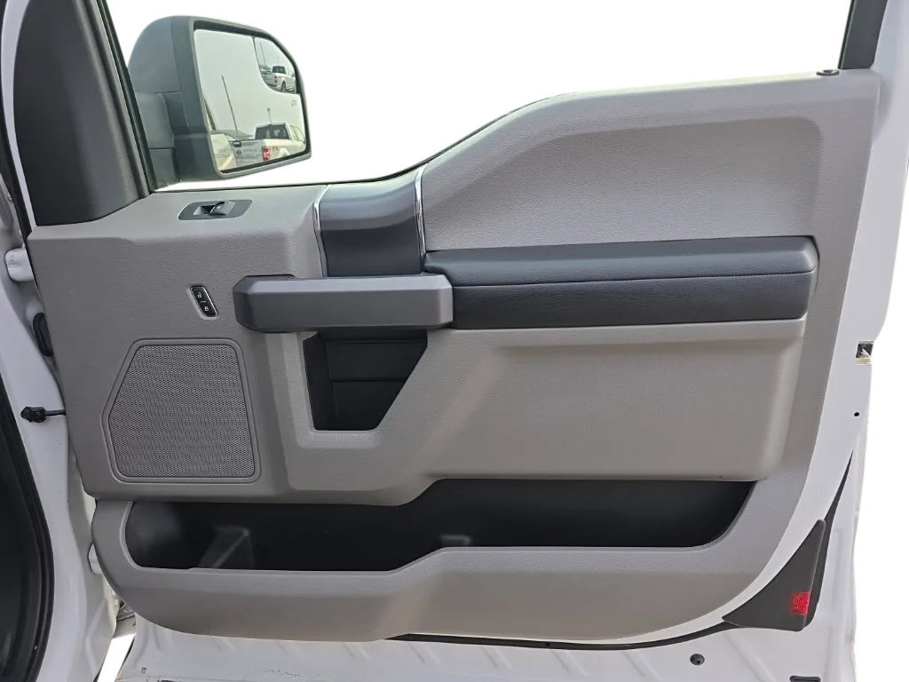 Used 2016 Ford F150 XLT w/ Equipment Group 301A Mid AWD/4WD image 22