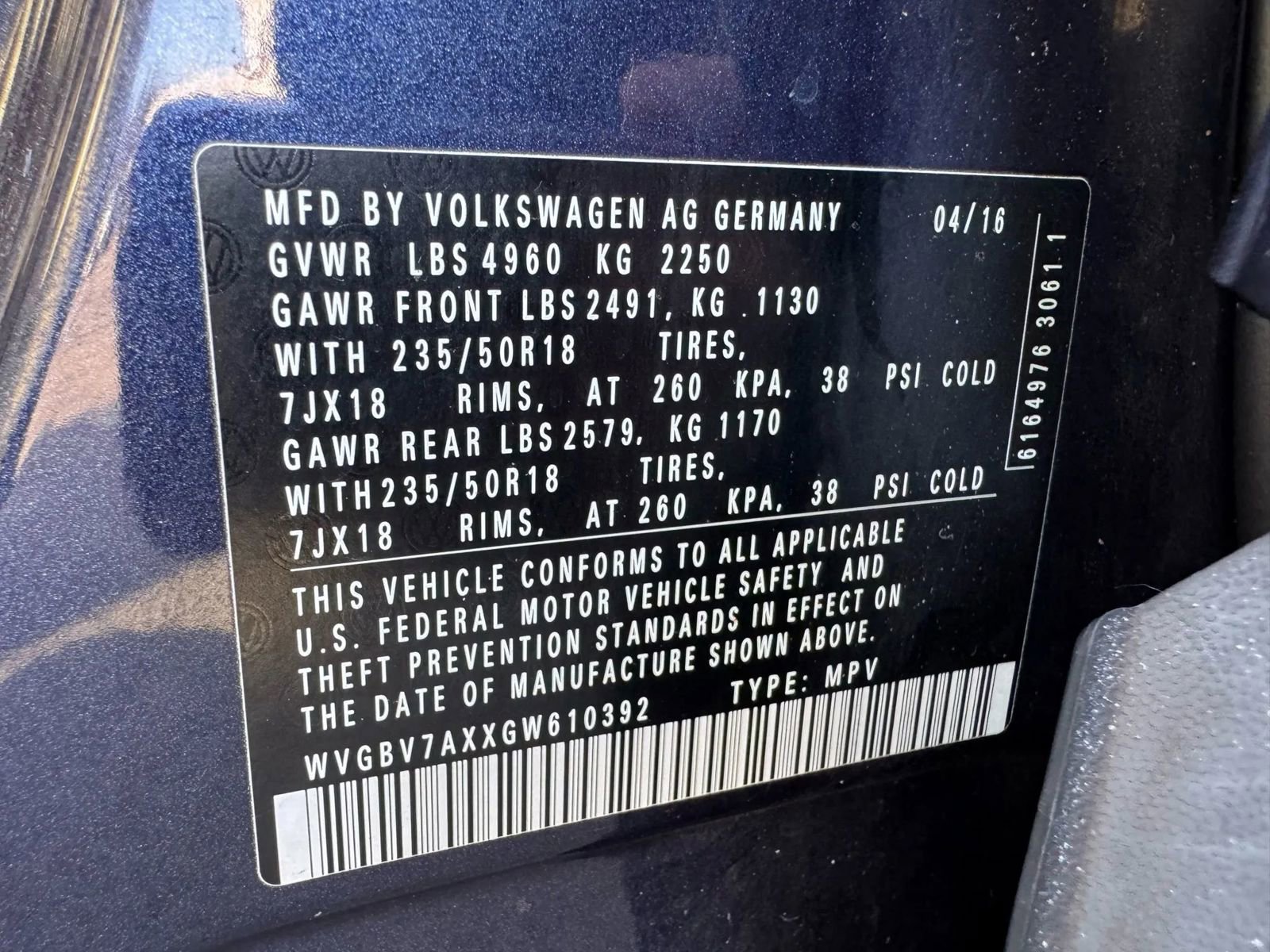 Used 2016 Volkswagen Tiguan SE image 36