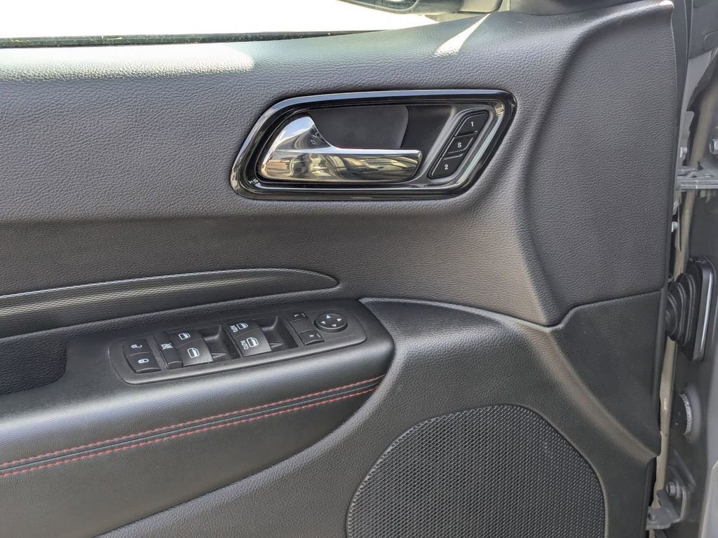 Used 2025 Dodge Durango GT image 13