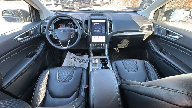 Certified 2024 Ford Edge Titanium image 11