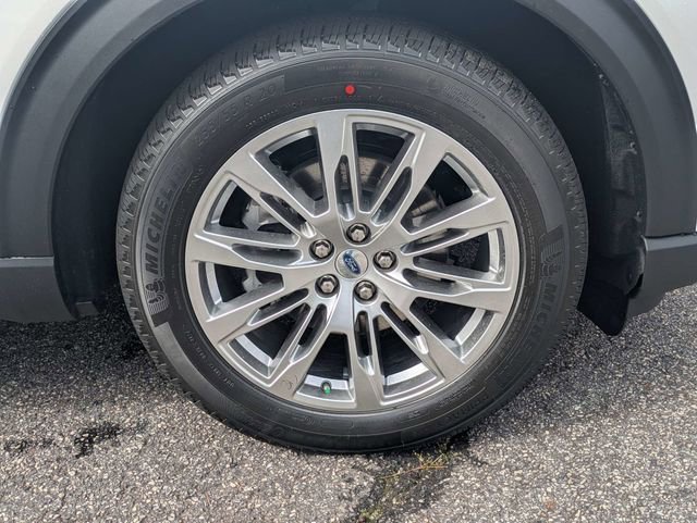 New 2026 Ford Explorer Platinum RWD image 11