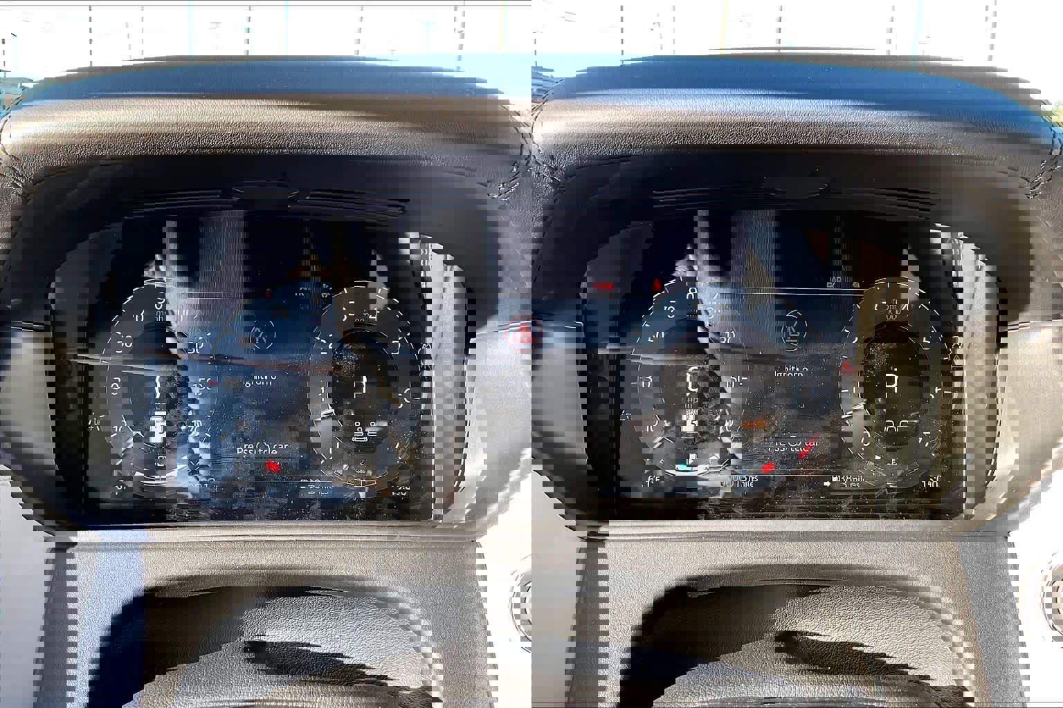 New 2026 Land Rover Range Rover Velar Dynamic SE image 19