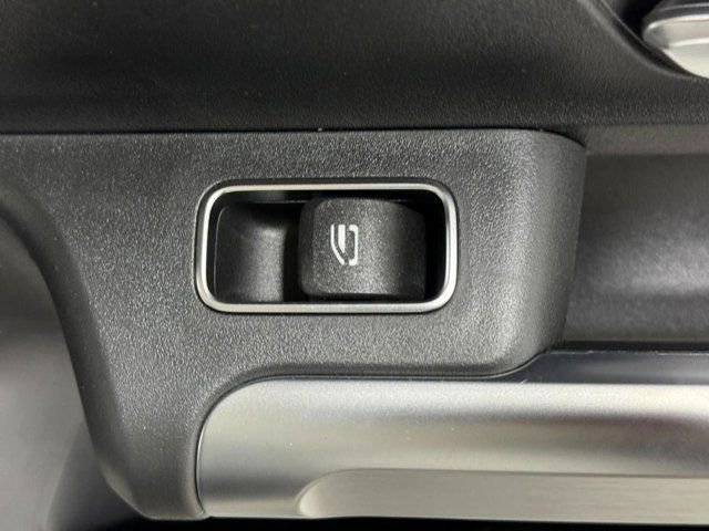 New 2026 Mercedes-Benz GLB 250 4MATIC image 25