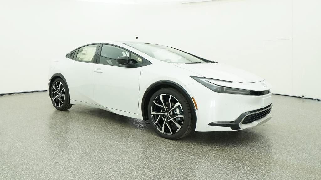 New 2026 Toyota Prius Plug-In Hybrid FWD image 31