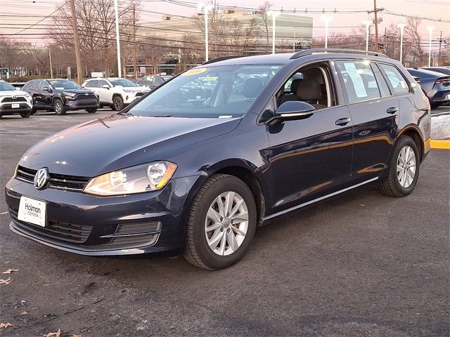 Used 2016 Volkswagen Golf S image 4