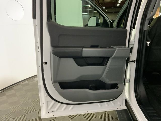 Used 2023 Ford F250 XLT image 32