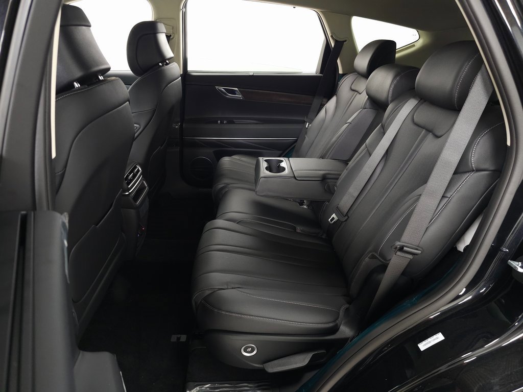 Used 2026 Genesis GV80 2.5T Select image 28