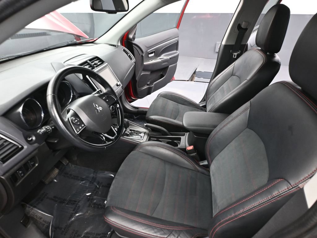 Used 2022 Mitsubishi Outlander Sport SE image 22