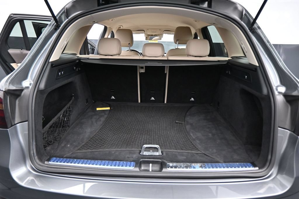 Used 2019 Mercedes-Benz GLC 43 AMG 4MATIC image 24