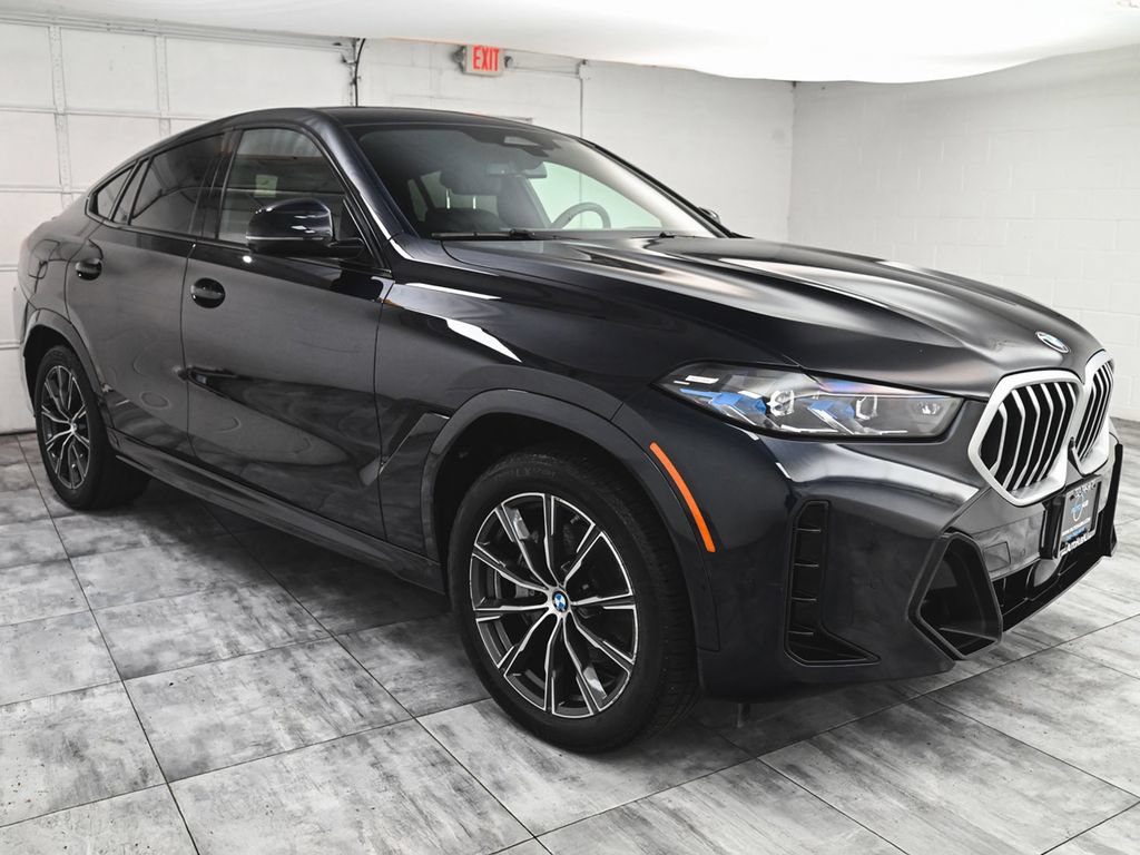 Used 2026 BMW X6 xDrive40i AWD/4WD image 3