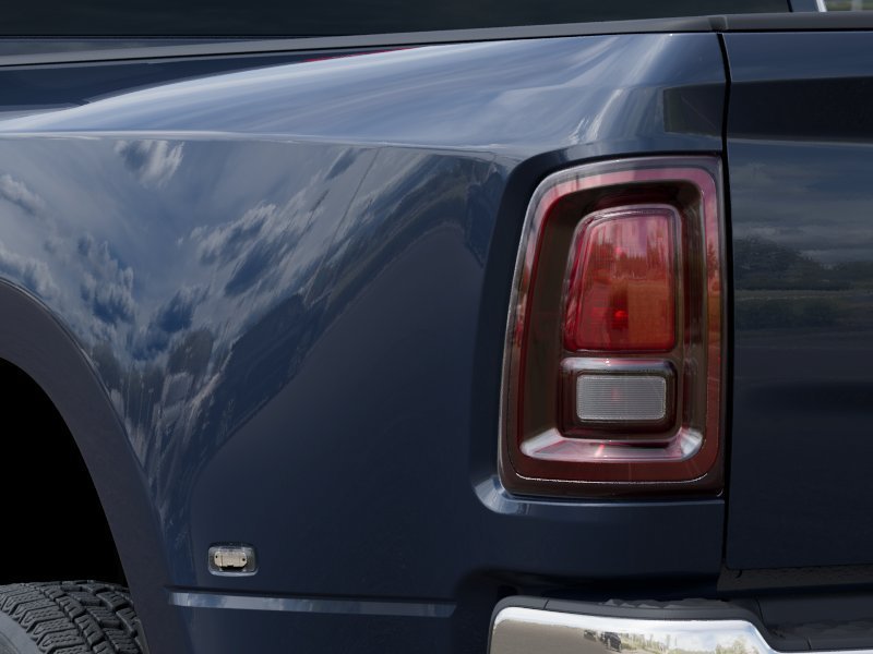 New 2026 RAM 3500 Tradesman AWD/4WD image 38