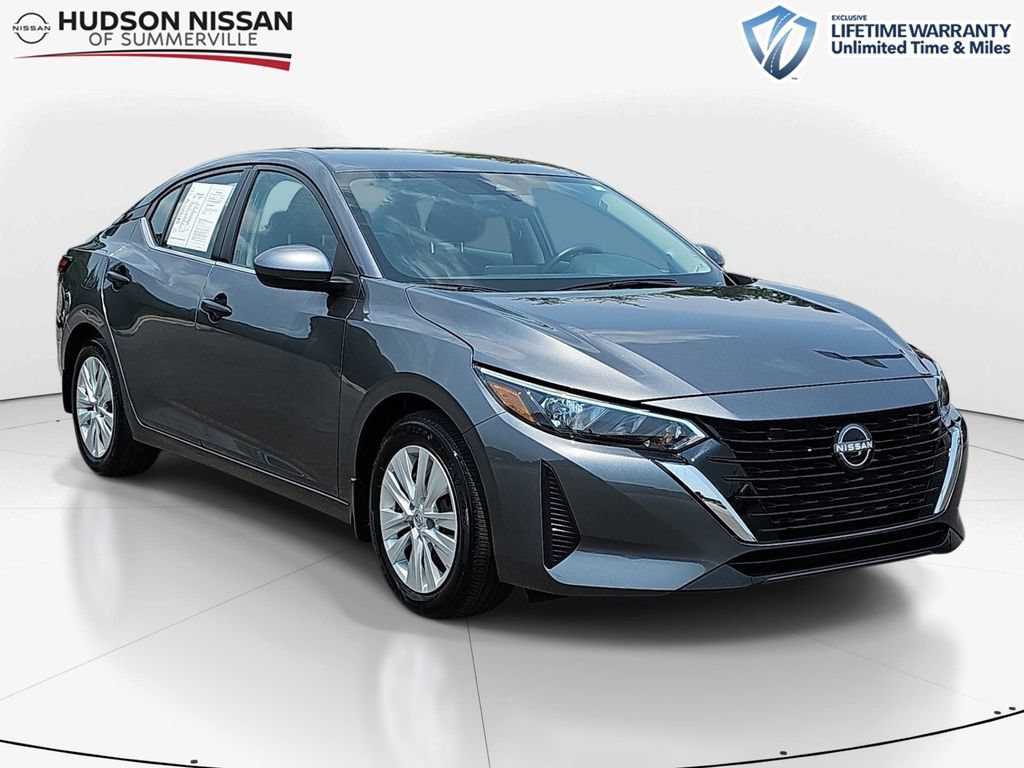 Used 2025 Nissan Sentra S FWD image 1
