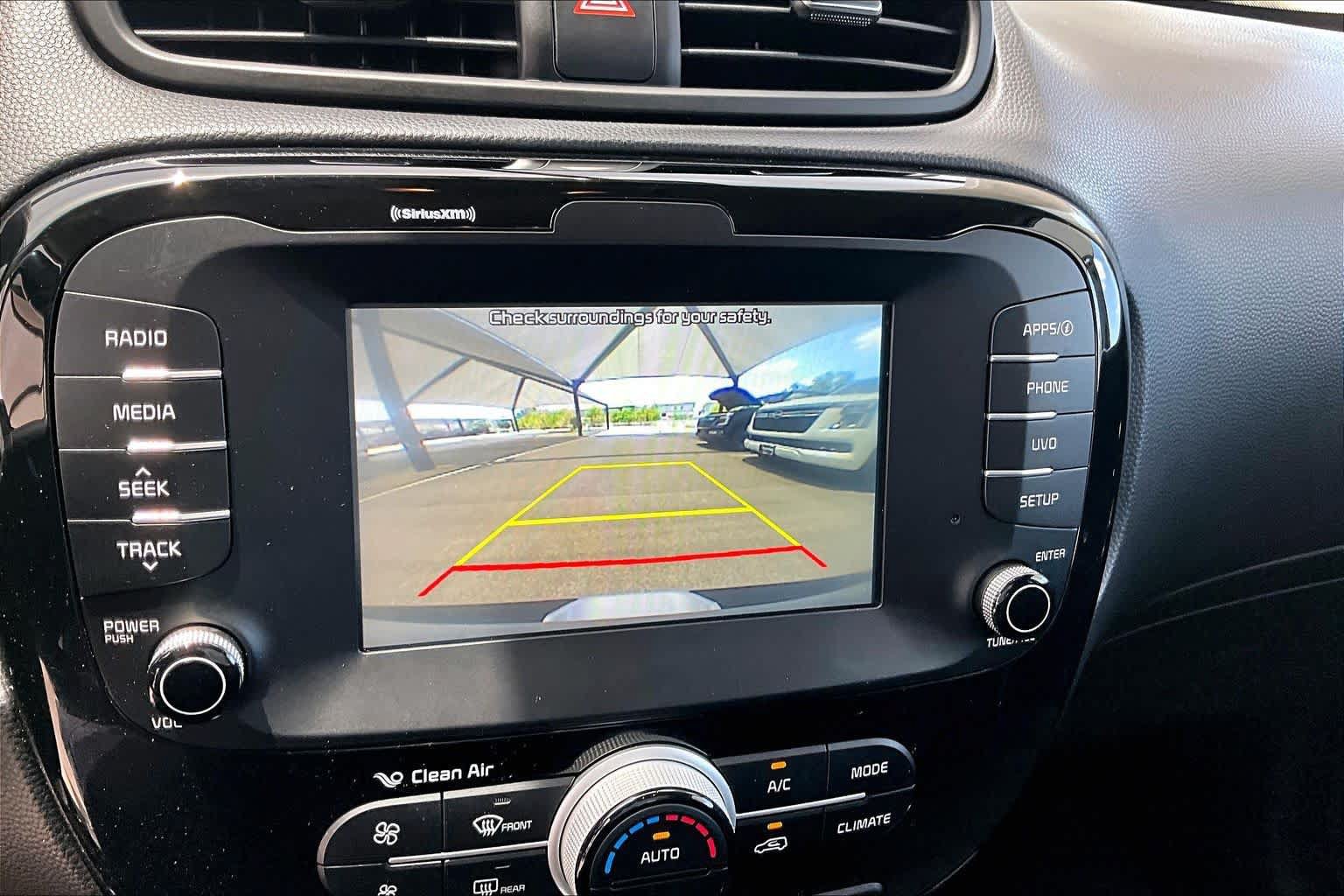 Used 2019 Kia Soul ! FWD image 26