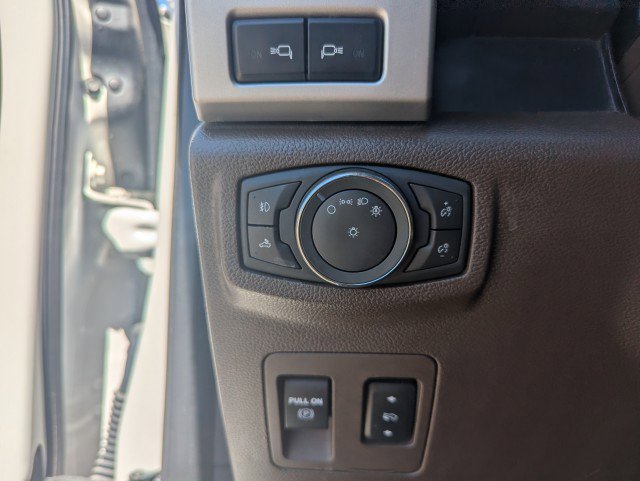 Used 2019 Ford F150 King Ranch w/ Equipment Group 601A Luxury AWD/4WD image 17