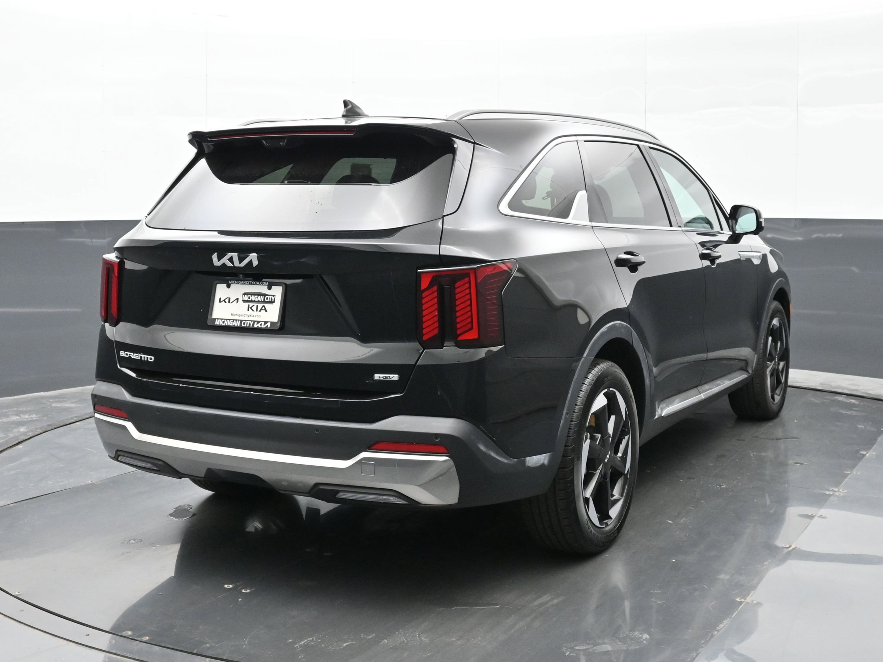 Used 2025 Kia Sorento SX Prestige AWD/4WD image 4