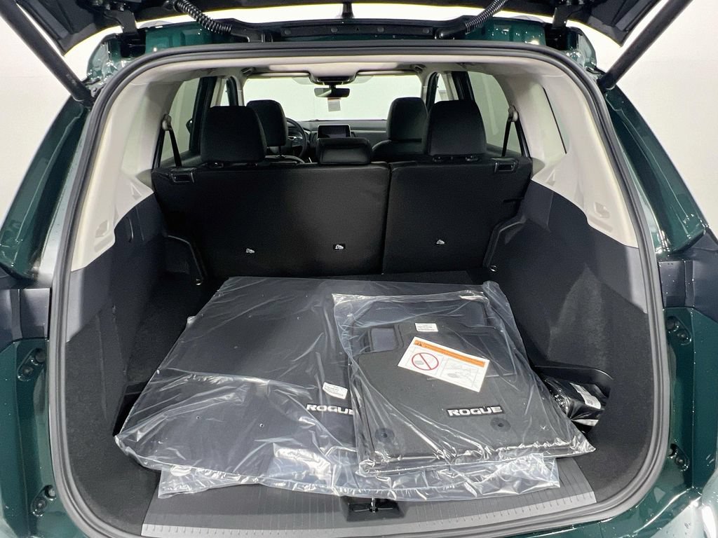 New 2026 Nissan Rogue Dark Armor AWD/4WD image 25