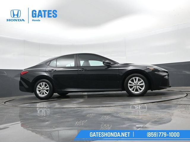 Used 2025 Toyota Camry LE w/ Convenience Package FWD image 40