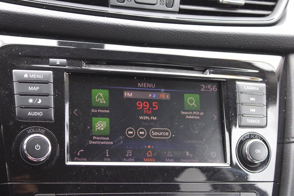 Used 2018 Nissan Rogue SV w/ Premium Package image 36