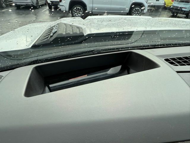 Used 2025 Chevrolet Silverado 2500 High Country w/ Technology Package image 32