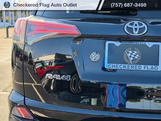 Used 2017 Toyota RAV4 XLE w/ Plus Special Value Package AWD/4WD image 17